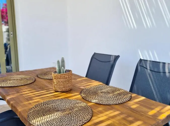 Villa Seaera Luxury *